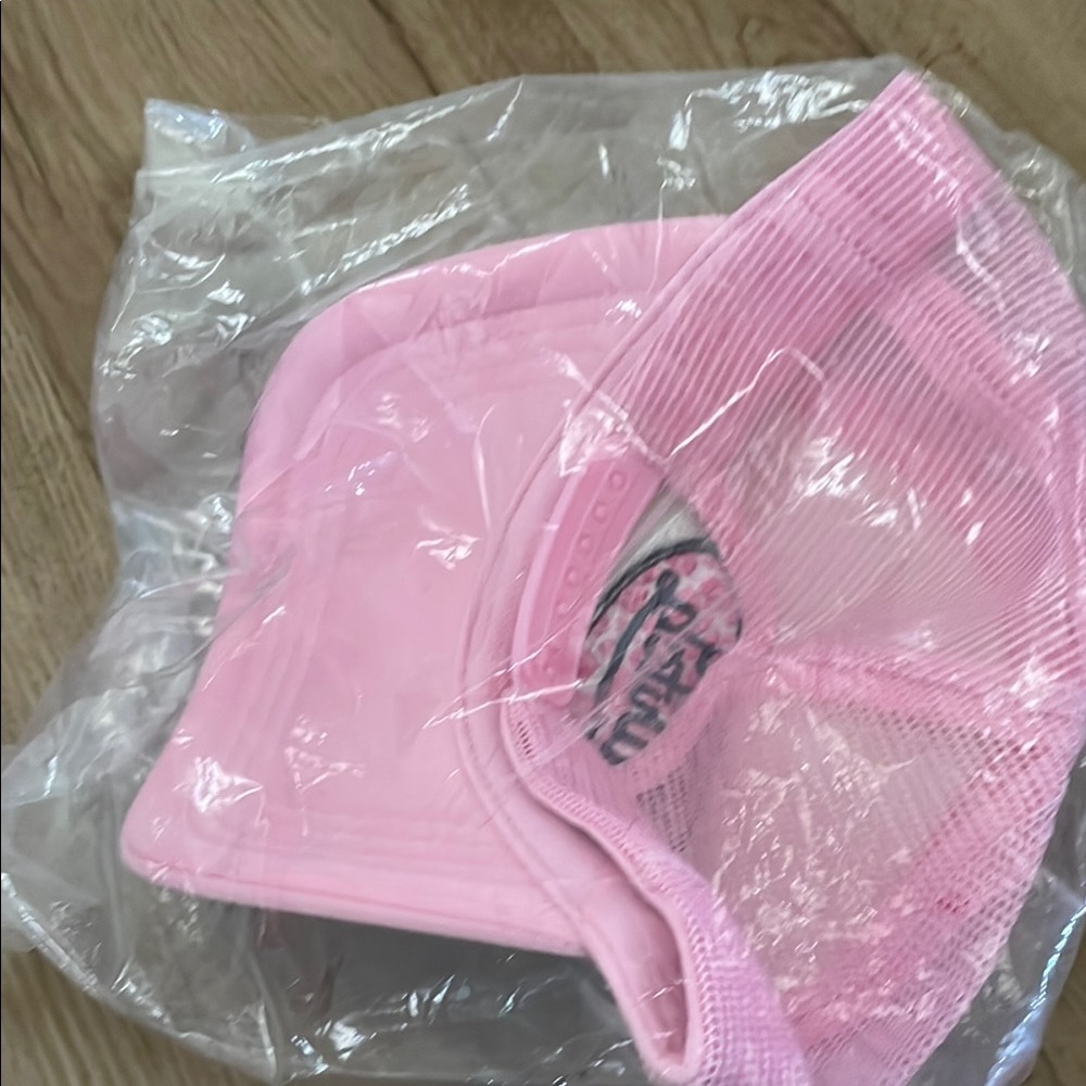 Von Dutch Pink and White Baseball Cap - Picture 8 of 10